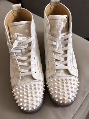 Christian Louboutin
Men's Louis Spikes High-Top Sneakers Studded Leather 10.5